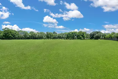 7019 Meadowview Estates Court, Sugar Land, TX 77479 - Photo 9