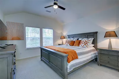 76 Scarlet Woods Court, The Woodlands, TX 77380 - Photo 17