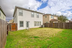 2666 Skyview Downs Dr, Houston, TX 77047 - Photo 17