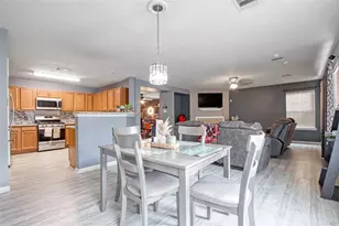 2666 Skyview Downs Dr, Houston, TX 77047 - Photo 7