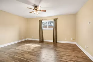 5710 Green Timbers Dr, Humble, TX 77346 - Photo 9