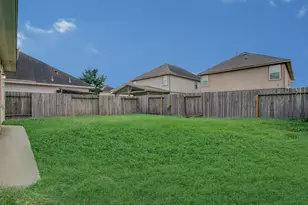 10335 Solitude Way, Houston, TX 77044 - Photo 39