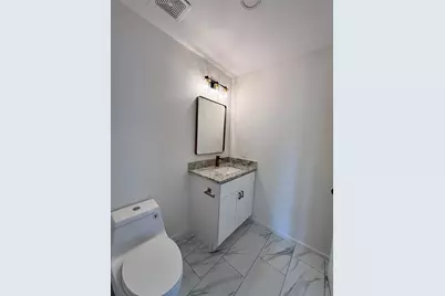 9913 Porto Rico Road #B, Houston, TX 77041 - Photo 11