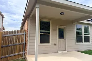 1829 T H Johnson Dr, Taylor, TX 76574 - Photo 21