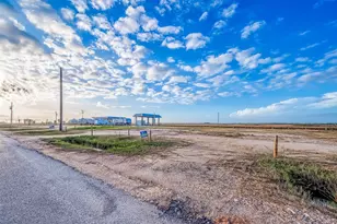 1107 Gator Point, Crystal Beach, TX 77650 - Photo 19