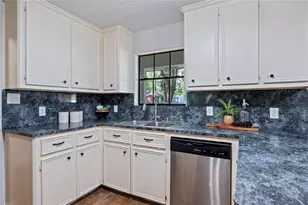 13505 Anne Ln, Santa Fe, TX 77510 - Photo 15