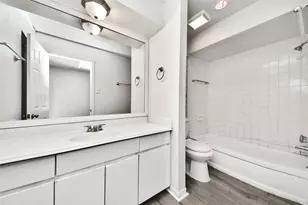 2609 Marilee Ln, Houston, TX 77057 - Photo 23