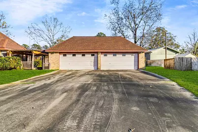 195 Lakeview Harbor, Onalaska, TX 77360 - Photo 3