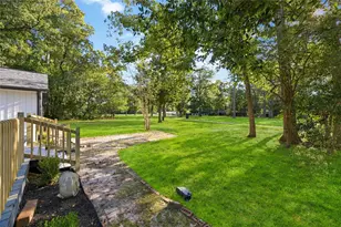333 Rolling Hills Dr, Conroe, TX 77304 - Photo 25
