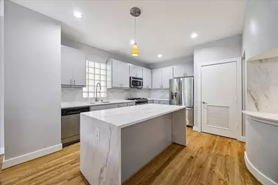 8642 Meadowcroft Drive, Houston, TX 77063 - Photo 3