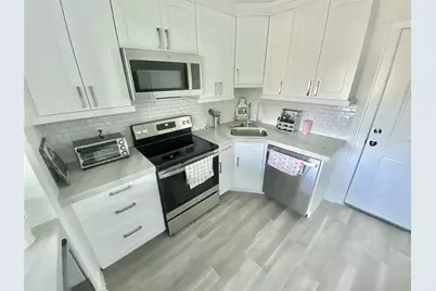 412 Pacific Street #9E, Houston, TX 77006 - Photo 3