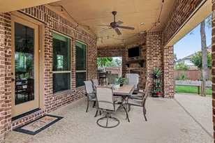 26 Hollyflower Pl, Tomball, TX 77375 - Photo 43