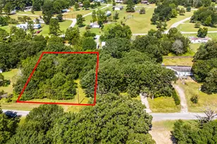 11 Creek Point, Huntsville, TX 77320 - Photo 1