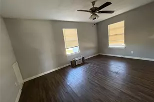 2409 Hodges St, Baytown, TX 77521 - Photo 5