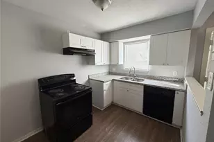 2409 Hodges St, Baytown, TX 77521 - Photo 15