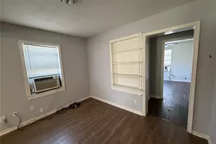 2409 Hodges St, Baytown, TX 77521 - Photo 7