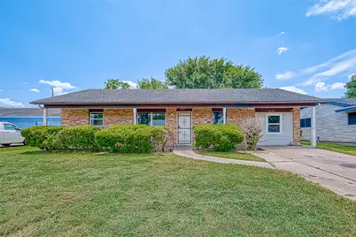 5834 Hirondel Street, Houston, TX 77033 - Photo 1