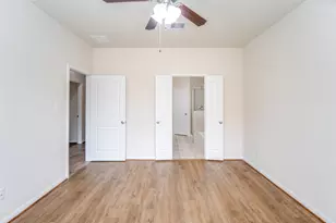 14215 Campo Vista Dr, Houston, TX 77083 - Photo 23