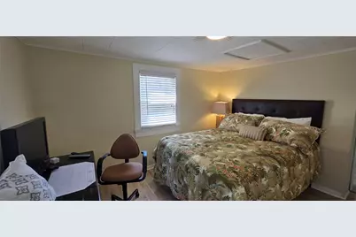 3322 Ave R 1/2 Avenue, Galveston, TX 77550 - Photo 27