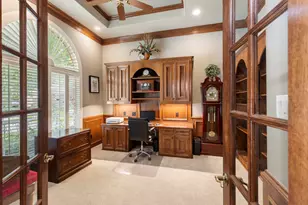 6607 Barrington Grn, Houston, TX 77069 - Photo 5