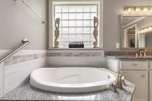 6607 Barrington Grn, Houston, TX 77069 - Photo 17