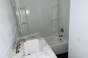 706 Rockdale Rd, Rockdale, TX 76567 - Photo 9
