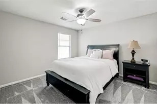 4807 Schiller Park Ln, Sugar Land, TX 77479 - Photo 21