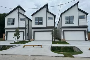 850 Lucky St, Houston, TX 77088 - Photo 1