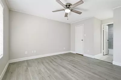 2750 Holly Hall Street #1711, Houston, TX 77054 - Photo 15