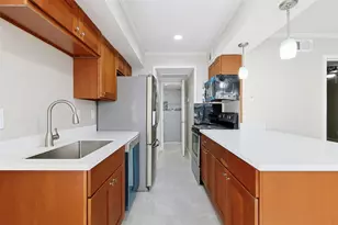 2750 Holly Hall St, Houston, TX 77054 - Photo 7