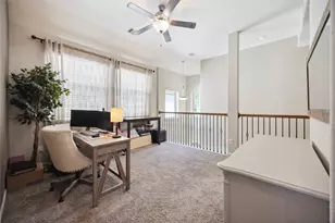 323 Biltmore Loop, Montgomery, TX 77316 - Photo 17