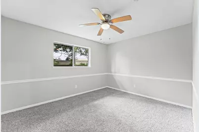 4205 Queenswood Street, Baytown, TX 77521 - Photo 15