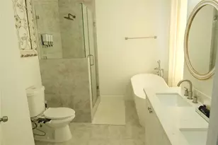 2310 33rd St, Galveston, TX 77550 - Photo 9