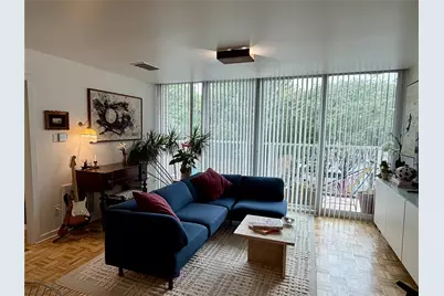 3600 Montrose Boulevard #207, Houston, TX 77006 - Photo 5