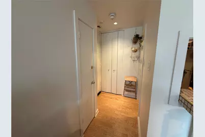 3600 Montrose Boulevard #207, Houston, TX 77006 - Photo 15