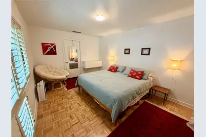 3600 Montrose Boulevard #207, Houston, TX 77006 - Photo 17
