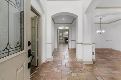 23 Rustic Bend Place, The Woodlands, TX 77382 - Photo 3