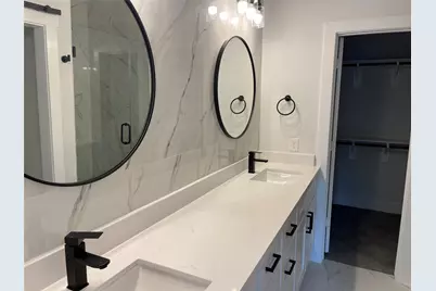 8123 Saint Louis Street, Houston, TX 77028 - Photo 27