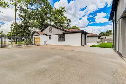 9923 Emnora Lane, Houston, TX 77080 - Photo 37
