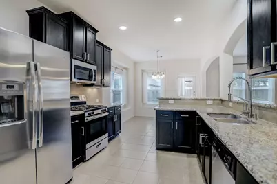 52 Hallmark Drive, Conroe, TX 77304 - Photo 7
