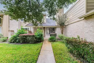 11643 Village Pl Dr, Houston, TX 77077 - Photo 3