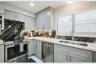 11643 Village Place Drive #194, Houston, TX 77077 - Photo 15