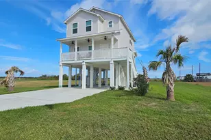 18103 Shaman Dr, Galveston, TX 77554 - Photo 1