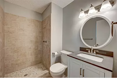 5806 Chrystell Lane, Houston, TX 77092 - Photo 13