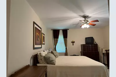 203 E Thornton Road, Houston, TX 77022 - Photo 7