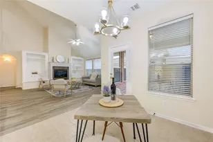 3919 Breaux Bridge Ln, Sugar Land, TX 77479 - Photo 9