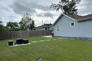 5705 Cochran St, Houston, TX 77009 - Photo 33