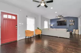 5705 Cochran St, Houston, TX 77009 - Photo 3