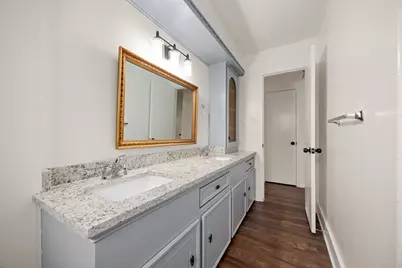 7231 Ridge Oak Drive, Houston, TX 77088 - Photo 25