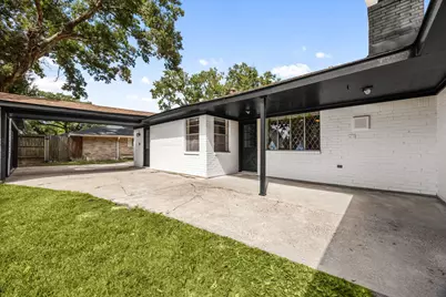 7231 Ridge Oak Drive, Houston, TX 77088 - Photo 27